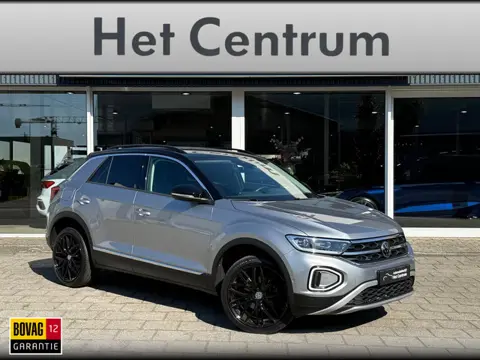 Volkswagen T-Roc 1.5 TSI Style DSG (Auotmaat) - Camera - Carplay - Ergo Active - IQLight - ACC - 19"