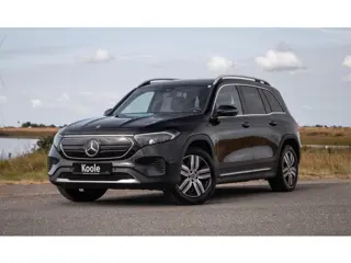 Mercedes-Benz EQB 300 4MATIC Luxury Line CARPLAY / CAMERA / SFEERVERLICHTING / LEER / STOELVERWARMIN