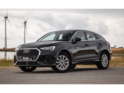 Audi Q3 Sportback 45 TFSI e Edition CRUISE CONTROLE / CARPLAY / DEALER ONDERHOUDEN / AUTOMAAT