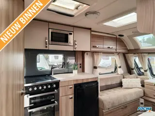 Sprite Cruzer 460 SR Mover 2 Enkele Bedden ZIt