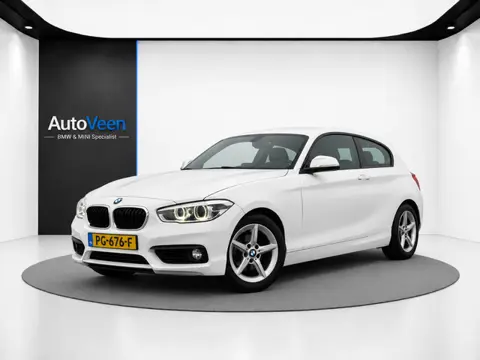 BMW 1-serie BMW 1-serie, 118i Executive (NL AUTO, LED, NAVI, PDC, LM-VELG)