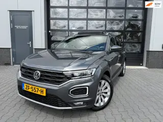 Volkswagen T-Roc 2.0 TSI 4Motion Sport trekhaak panoramadak incl beurt