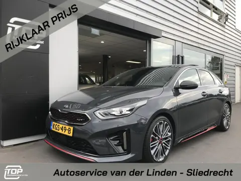 Kia ProCeed 1.6 GT Panoramadak / verwarmde voorruit 204pk