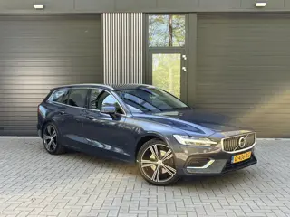 Volvo V60 2.0 T4 Inscription (bj 2019, automaat)