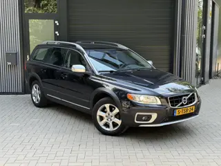 Volvo XC70 3.2 Summum (bj 2009, automaat)
