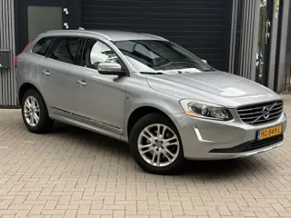 Volvo XC60 2.0 T5 FWD Summum (bj 2014, automaat)