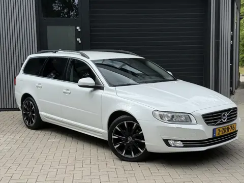 Volvo V70 1.6 T4 Nordic+ (bj 2015, automaat)