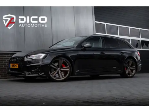 Audi RS4 Avant 2.9 TFSI 451 pk Quattro S-Line /RS-Stoelen/ B&O-Sound/ Alcantara/ Pano-Dak/ 360-camer
