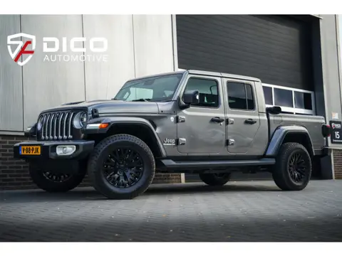 Jeep Gladiator Overland 3.0 CRD 264 pk 4x4 / BTW-auto/ ACC/ Grijs-Kenteken/ Full-Options/ Leder/ Sto