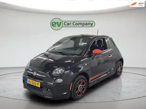 Fiat 500 E 24kwh | Leder | Climate Control | Stoelverwarming | Parkeersensoren | All-seasons