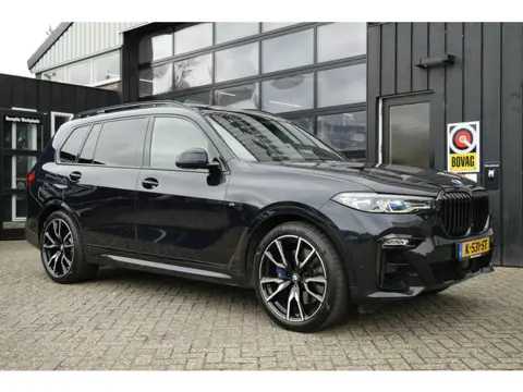 BMW X7 M50d 400 PK High Executive 7p | Pano | H&K | 22'' | Head-Up | Laser | Soft-Close | Stoelventi