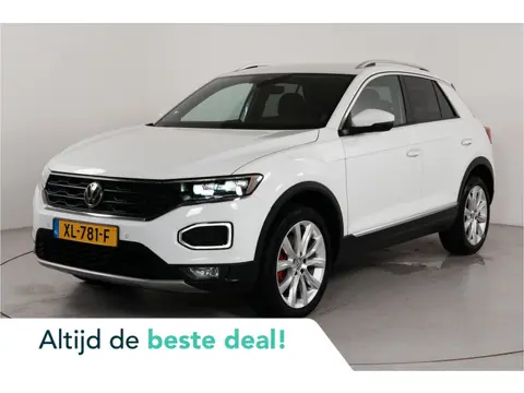 Volkswagen T-Roc 1.5 TSI Sport | Trekhaak | Navi | Virtual cockpit | Adaptive Cruise |