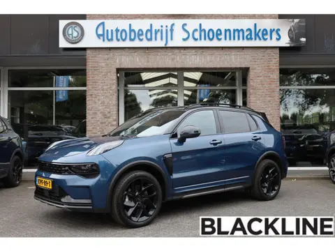Lynk & Co 01 1.5 MY23! BLACKLINE! 6.6KWh ZWARTE-HEMEL ROLHOES MY23 360-CAMERA PANO/SCHUIF INFINITY D