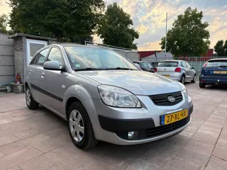 Kia Rio 1.4 X-tra|5-deurs|Nieuwe APK