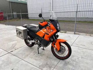 KTM 990 ADVENTURE (78 KW) KTM 990 EFI Adventure LC 8