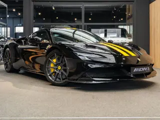 Ferrari SF90 Stradale Full Carbon Lift 4.0 V8 Stradale Carbon Racing Seats