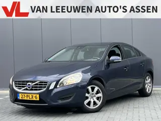 Volvo S60 1.6 T3 Kinetic | Nieuw binnen | RIJKLAAR | Trekhaak | Navi