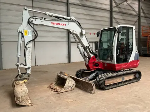 Takeuchi TB 250 (bj 2018)