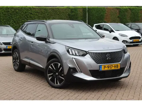 Peugeot e-2008 EV GT 50 kWh / SoH 90,6% / Camera / Half leder / Virtual Cockpit / 18'' / LED Koplamp