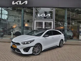 Kia ProCeed 1.5 T-GDi GT-PlusLine | Navigatie | Camera | Panorama dak | Cruise Control | Stoel/Stuur