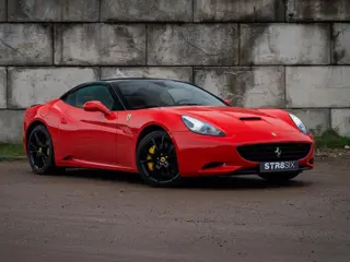 Ferrari California 4.3 V8 466PK (2010) | 18.474 km | NL Auto | 1e Eigenaar | Carbon Ceramic | Hardto