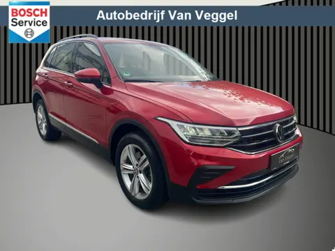 Volkswagen Tiguan 1.4 TSI eHybrid 245 pk, pano, virtual cockpit, navi, cruise, stoelver,