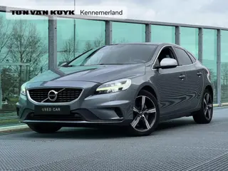 Volvo V40 1.5 T3 Polar+ Sport Automaat, R-design, Leder, Trekhaak met afneembare kogel, Panoramadak,