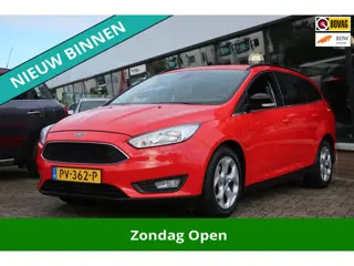Ford Focus Wagon 1.5 Titanium CLIMA_GR-NAVI_AFN-TREKHAAK.