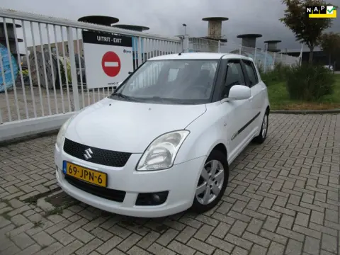 Suzuki Swift 1.3 Bandit