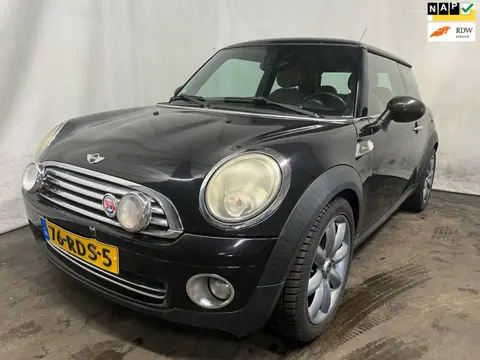 Mini 3-Deurs 1.6 Cooper Mayfair - Schade