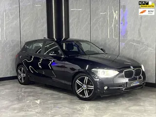 BMW 1-serie 114i EDE Business+ |2e Eignr|Harman/Kardon|Stoelverw|Navi|Leer|Cruise|Led|Boekjes
