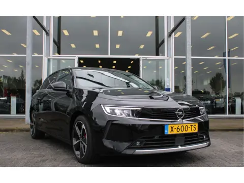 Opel Astra 1.2 GS Line | Camera | Apple/android carplay | Climate | Cruise Control | 17" lichtmetaal