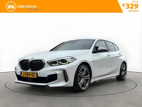 BMW 1 Serie M135i 306PK XDrive High Executive Schaalstoelen Head-UP