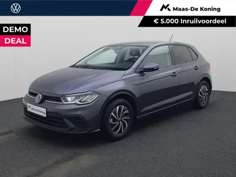 Volkswagen Polo 1.0 TSI 95pk Life Edition · Camera · Apple/Android Car Play · P-Sensoren · 15'' Inch