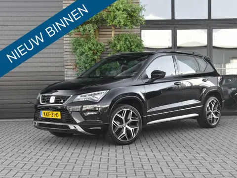 SEAT Ateca 1.5 TSI FR Leren bekleding Panoramadak Camera Navi Stoelverwarming