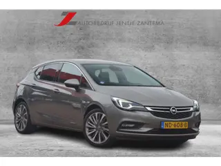 Opel Astra 1.4 Innovation | Navigatie | Camera | Full LED | Stoelverwarming | Leer | NL auto!! |