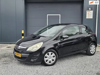 Opel Corsa 1.2-16V Selection Boekjes