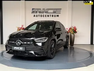 Mercedes-Benz GLA-klasse 200 Business Solution AMG | Pano | ACC | Camera
