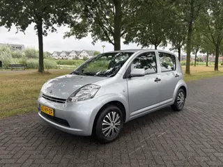 Daihatsu Sirion 2 1.3-16V Comfort (bj 2005)