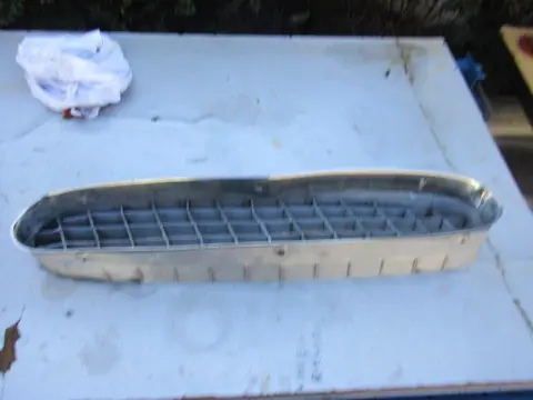 Front grill Ferrari 250 Gt