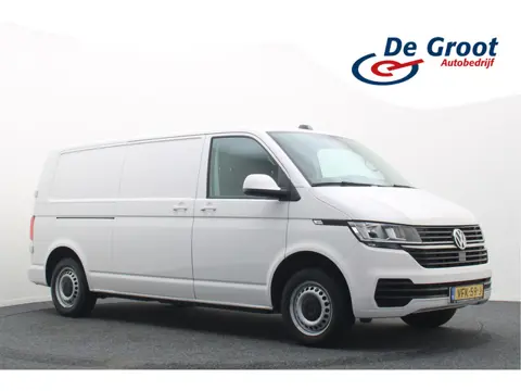 Volkswagen Transporter 2.0 TDI L2H1 28 DSG Apple Carplay, Trekhaak, Cruise, Airco, DAB