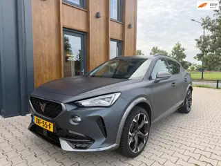 Cupra Formentor 1.4 e-Hybrid Performance l trekhaak l matte lak