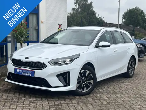 Kia Ceed Sportswagon 1.6 GDI PHEV DynamicLine l 10 Jaar garantie, Achteruitrijcamera, Stoel/stuurver