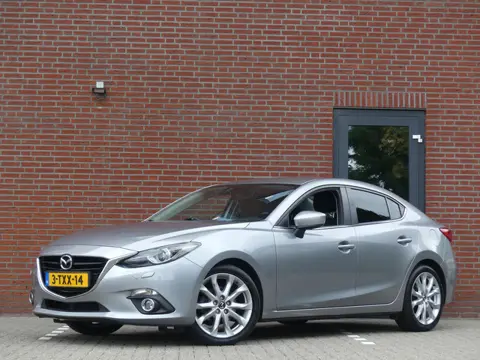 Mazda 3 2.0 GT-M / Trekhaak / Nieuwstaat (bj 2014)