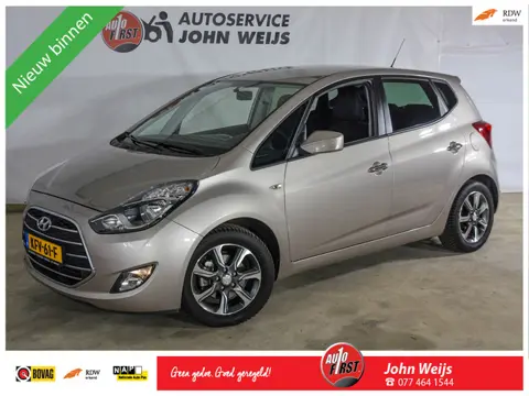 Hyundai IX20 1.4i airco, PDC achter, stuurwielverwarming