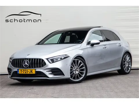 Mercedes-Benz A-Klasse 200 AMG Premium, Pano, Widescreen, Sfeerverlichting, 19"