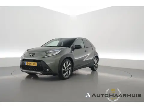 Toyota Aygo X 1.0 VVT-i MT Envy Rijklaar | Bi-Tone | JBL | Camera | Apple CarPlay | Navi | 18'' | Cl