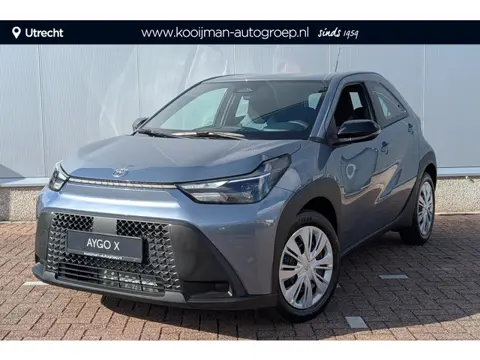 Toyota Aygo X Hybrid 115 play € 1500 inruilpremie, Snel leverbaar