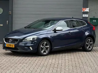 Volvo V40 2.0 D4 R-Design Business