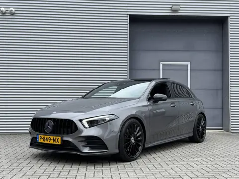 Mercedes-Benz A-Klasse 250 Premium I Aut. I AMG I Leder I Pano.dak I Leder I Camera I Carplay